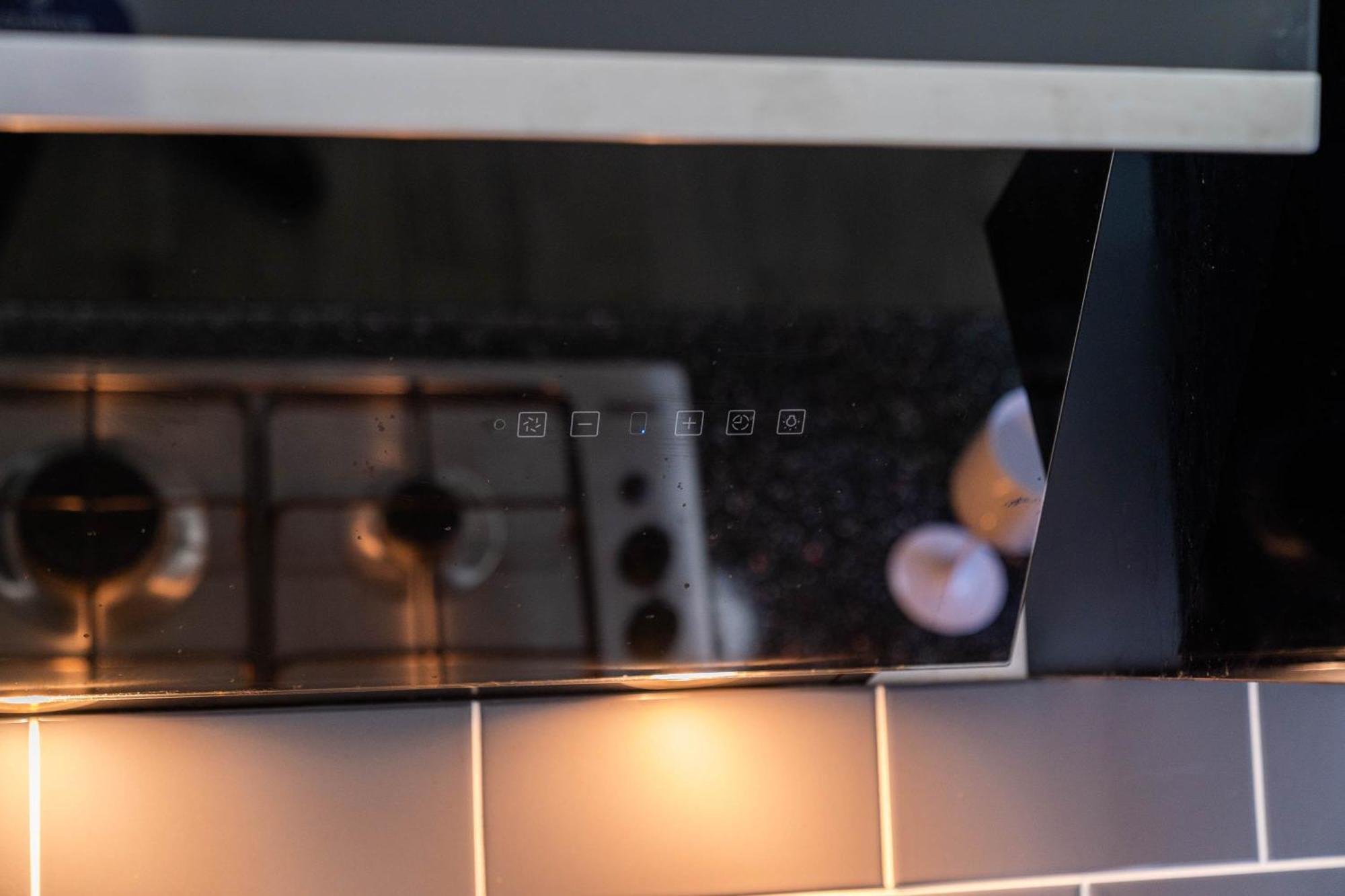 Five Bedroom Townhouse - Near City Centre - Edgbaston - On Street Parking - Wifi - Netflix - 974P Birmingham Eksteriør bilde